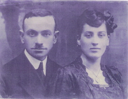 הוריו של אייזיק, פרידל וגולדה פליישר